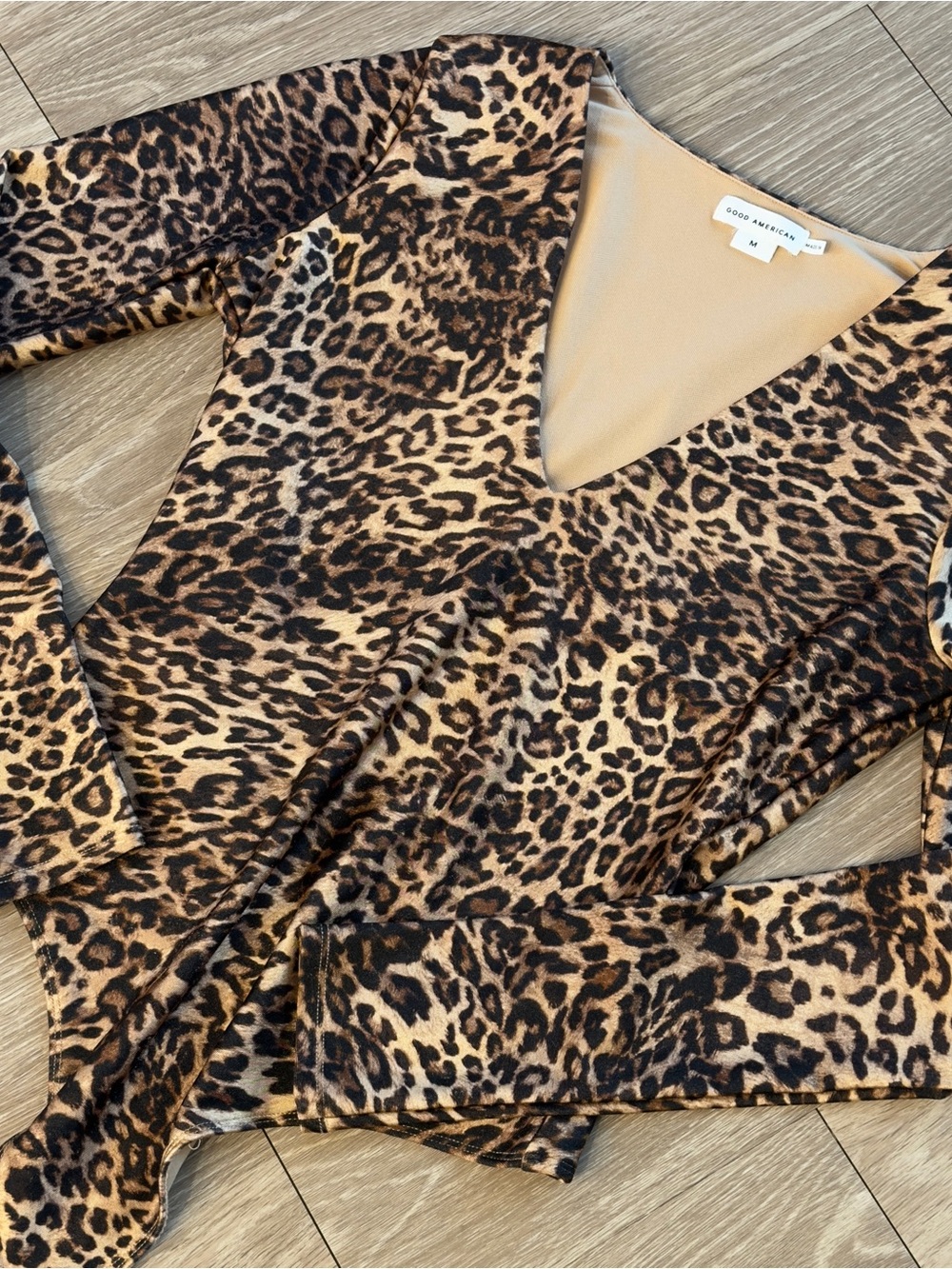 NWOT Good American Leopard Print Deep V Neck Long Sleeve Bodysuit Medium M⁠